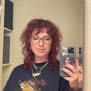 Meet your Posher, Delaney